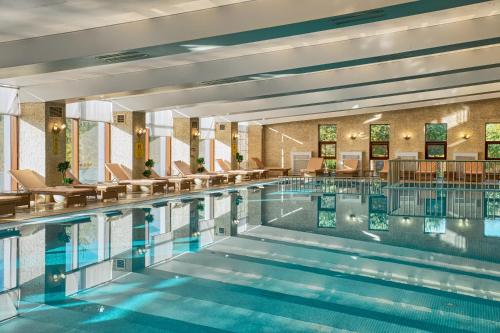 Rixos Borovoe — Swimming pool