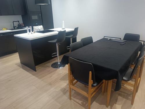 Η κουζίνα ή μικρή κουζίνα στο New and bright apartment