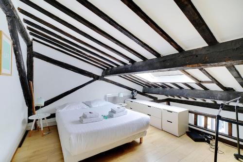 Parisian charm in the heart of the Marais !