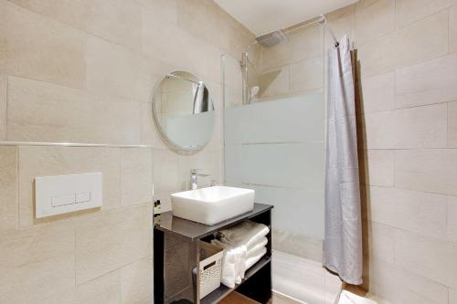 Modern apartment - 1BR 4P - Le Marais