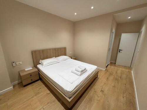 Tirana City Center Rooms 3