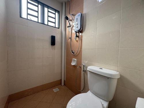 Vannituba majutusasutuses Sour'd Staycation Near Teluk Senangin Beach