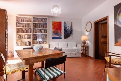 Χώρος καθιστικού στο Il Ferrone Apartment With Garden - Greve In Chianti