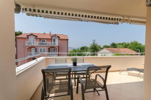Apartments Armina