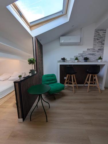 Julia's studio - French tendance