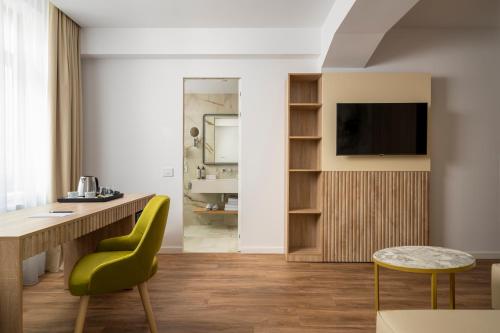 Μια τηλεόραση ή/και κέντρο ψυχαγωγίας στο Hotel Epica