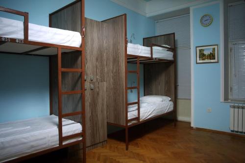 Cama o camas de una habitación en Hostello