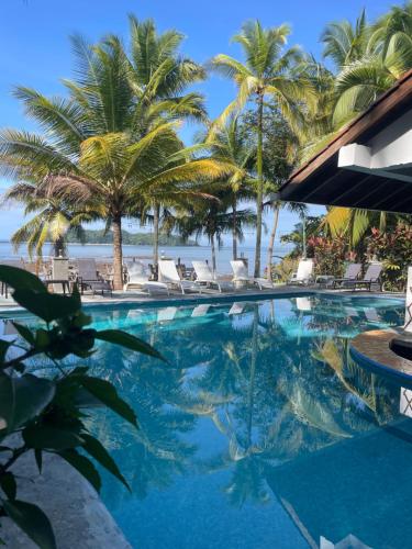 La pileta dentro o cerca de Cabañas Time Out