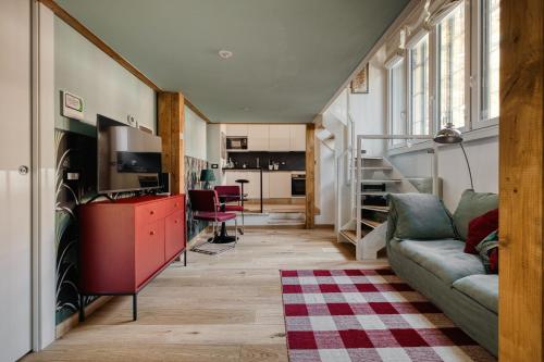 The Yellow; Luxury Loft in the center of Milan