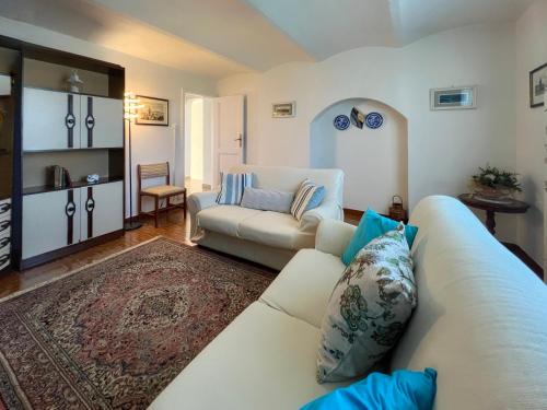 Posezení v ubytování MariSanti House