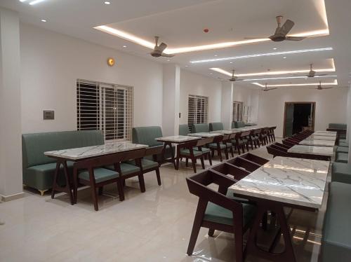 Χώρος καθιστικού στο Hotel Nishara