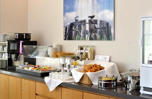 Jídlo v hotelu nebo okolí