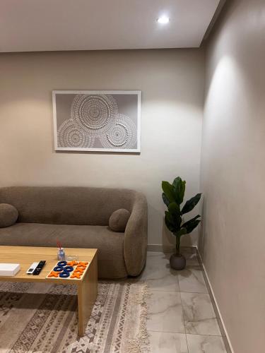 Posezení v ubytování شقة بغرفتين نوم وصالة بدخول ذكي