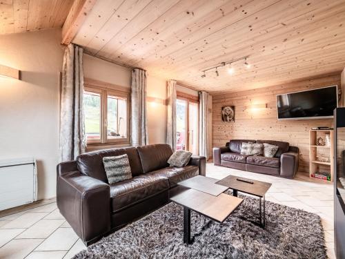 Appartement Duplex au Cœur des Gets - 3 Chambres, 3 SDB, Proche Pistes et Commerces, Garage Privé