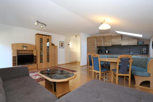 Η κουζίνα ή μικρή κουζίνα στο Ferienwohnung Krug