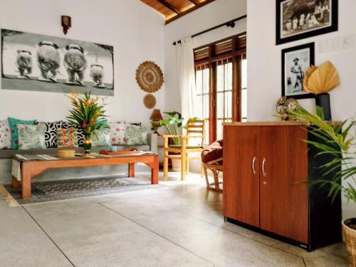 ゴールにあるOnadi Houseのギャラリーの写真