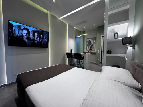 Athens Stay 35
