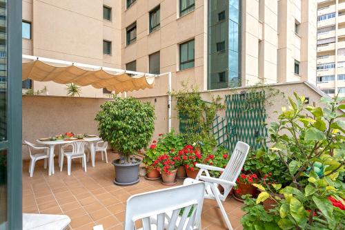 Céntrico apartamento con terraza y plaza garaje