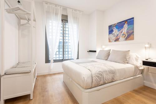 H2M Dos Aceras Loft ground floor, air conditioning, wifi