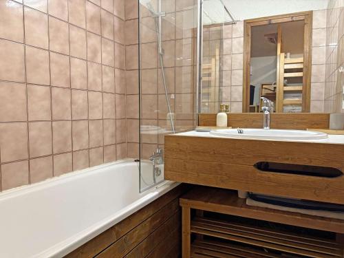 Studio 4 pers, centre station, skis aux pieds - FR-1-322-407