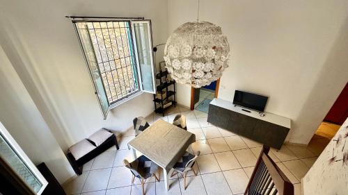 TV/trung tâm giải trí tại 5 min dal Mare Grazioso Trilocale