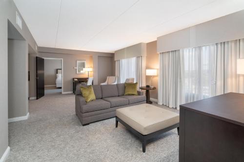 Khu vực ghế ngồi tại Holiday Inn Wilmington by IHG