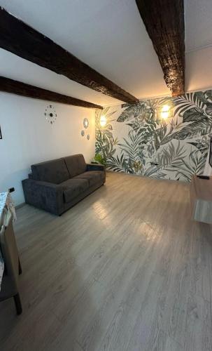 Φωτογραφία από το άλμπουμ του Flower Home στον Κρότωνα