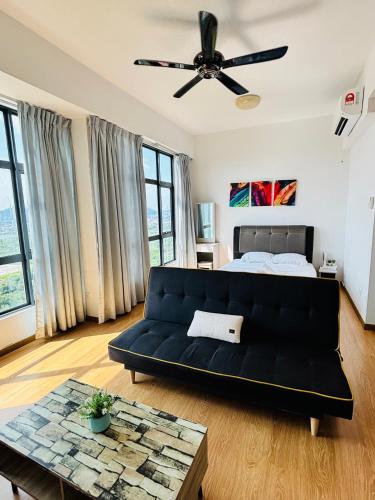 En eller flere senge i et værelse på Imperium Residence Kuantan by Iconique