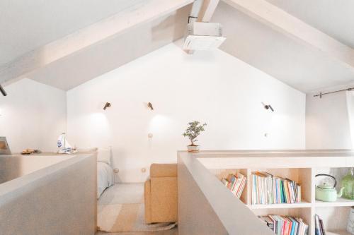 Χώρος καθιστικού στο BURGUNDY house