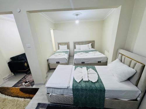 Postel nebo postele na pokoji v ubytování Sultanahmet yacht Hotel