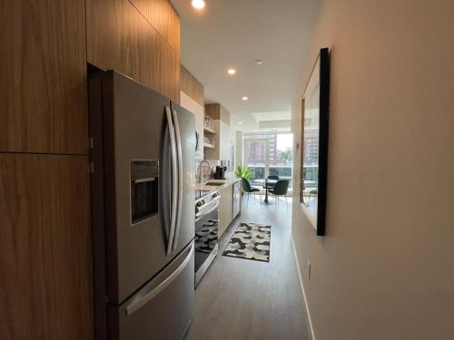 Kuchyň nebo kuchyňský kout v ubytování Bright 1 BR with patio and 6 app
