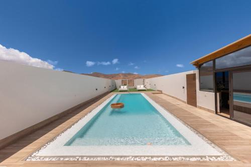 Esencia House Bajo las Estrellas