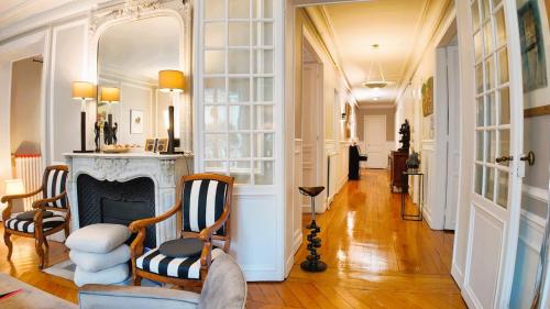 Parisian Elegance in Ranelagh