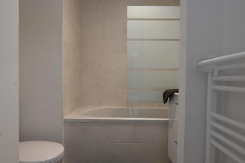 Ένα μπάνιο στο L'Escapade Bauloise - Cozy - Benoît Beach - Port