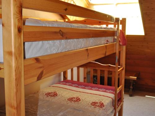 Postel nebo postele na pokoji v ubytování Appartement cosy proche centre, balcon, parking - FR-1-692-62