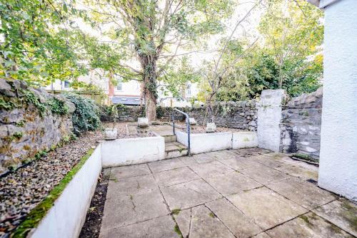 Explore Cardiff - Stylish Studio Apartment Near City Centre photo 14