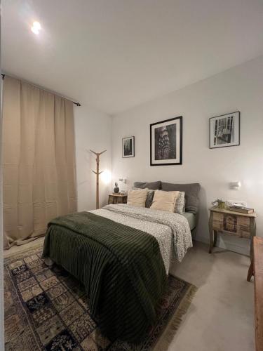 Flatiron apartment II