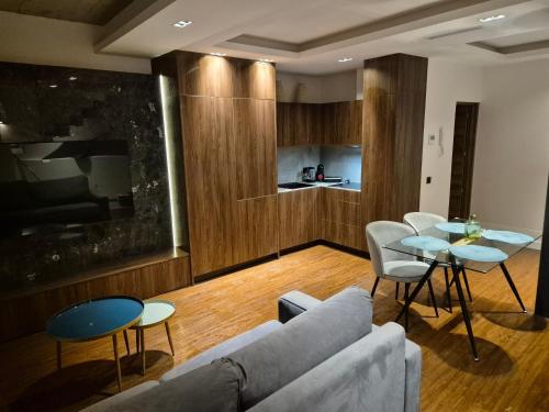 Kuchyň nebo kuchyňský kout v ubytování Canteras Aqua Essence - Private Pool & Beach