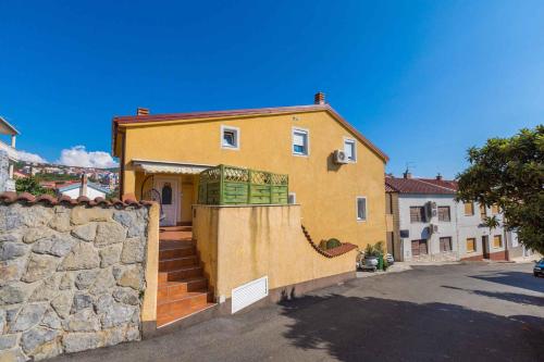 Two-Bedroom Apartment Crikvenica 1