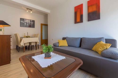 Two-Bedroom Apartment Crikvenica 1