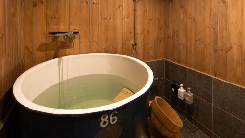 Afbeelding uit fotogalerij van まちや倶楽部本館 in Omihachiman