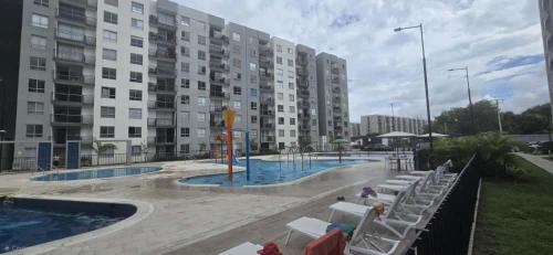 Φωτογραφία από το άλμπουμ του Maravilloso Apartamento Ricaurte σε Ricaurte