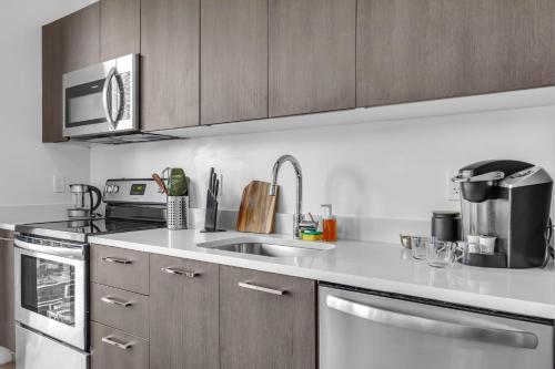 Downtown Luxe Studio Miami Skyline Retreat photo 10
