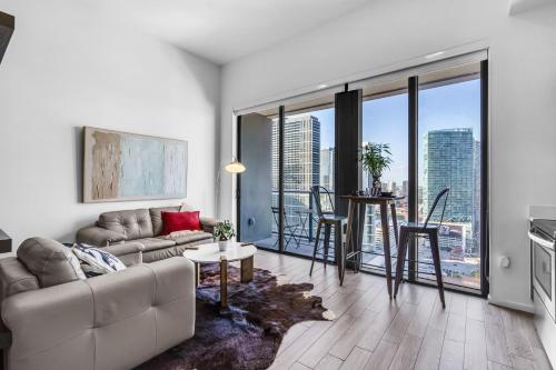Downtown Luxe Studio Miami Skyline Retreat photo 22