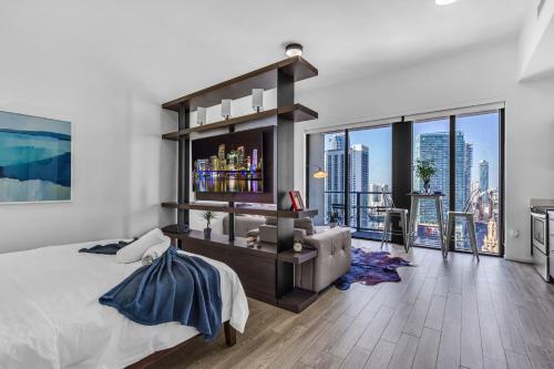 Downtown Luxe Studio Miami Skyline Retreat photo 3