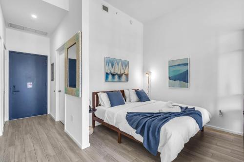 Downtown Luxe Studio Miami Skyline Retreat photo 9