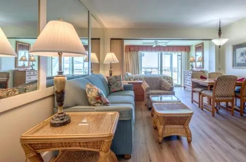 Destin Holiday Beach Resort photo 6