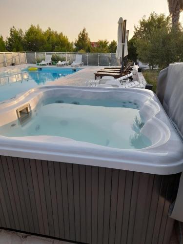 Seaside luxury villa with a swimming pool Orebic, Peljesac - 4520