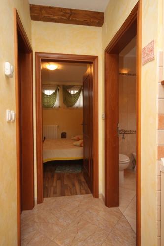 Apartments with parking space Umag - 6932