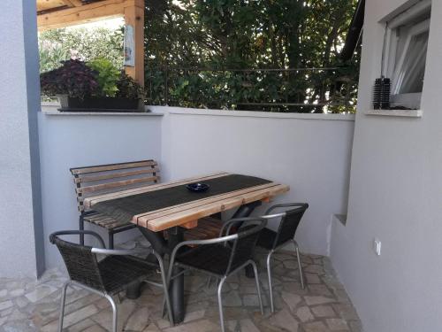Apartments with parking space Pomer, Medulin - 7374